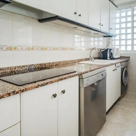 2 Bedroom Gorgeous In *