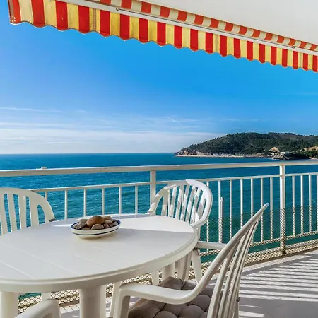 2 Bedroom Gorgeous In Apartment Oropesa del Mar